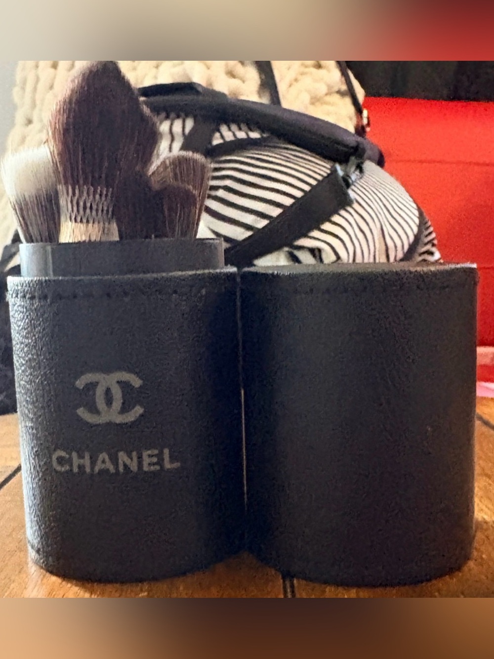 CHANEL black make up holder and brush set
